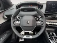 Peugeot 5008 1.2 Hybrid 136 GT 146PK AUTOMAAT Lichtmetalen velgen | 7-persoons | Cruise Control | Climate Control | Schuif- kanteldak | 360 camera | Parkeersensoren rondom | BOM VOL MET OPTIES!!