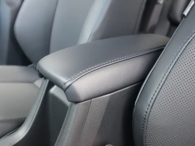 Toyota Corolla Cross Hybrid 180 Executive Leder | JBL | 360 camera