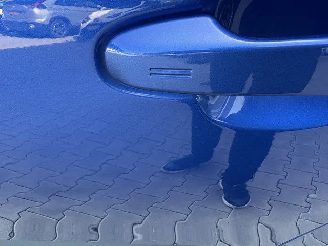 Toyota C-HR 1.8 Hybrid Style Bi-Tone | Parkeersensoren | JBL | Trekhaak