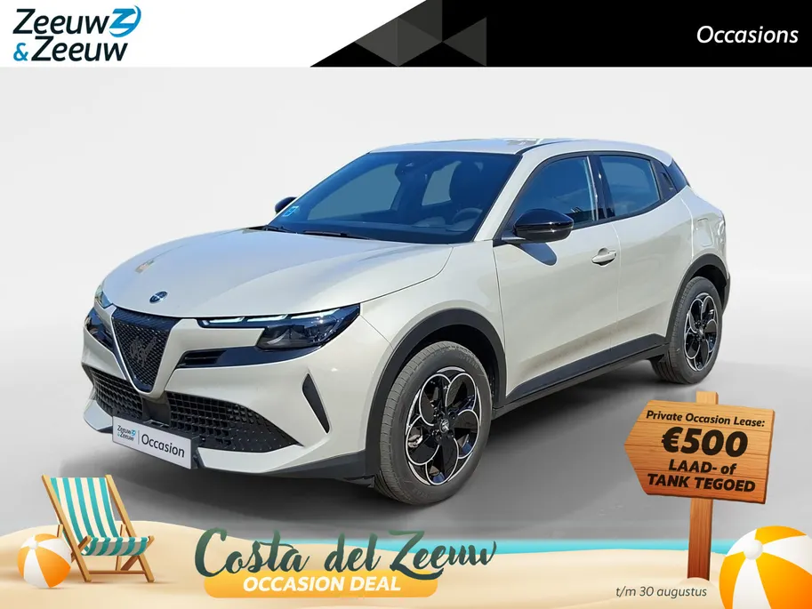Alfa Romeo Junior Elettrica 54 kWh | 1e Eigenaar | 96% SOH | Park assist | Climate Control |Adapt. Cruise control | Apple Carplay & Android auto | Fabrieksgarantie! |