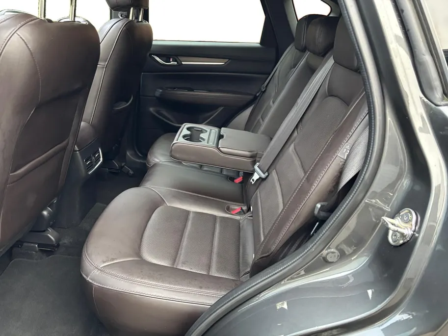 Mazda CX-5 2.0 SkyActiv-G 165 Signature | Schuif/kanteldak | 360 graden camera | Wegklapbare Trekhaak | Adaptieve Cruise Control | Navigatie | BOSE | Leder | 19' Lichtmetalen velgen