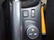Renault Captur 0.9 TCe Xmod airco (automatisch) , navi , trekhaak , stoelverwarming , cruise , tel , usb , lm velgen .