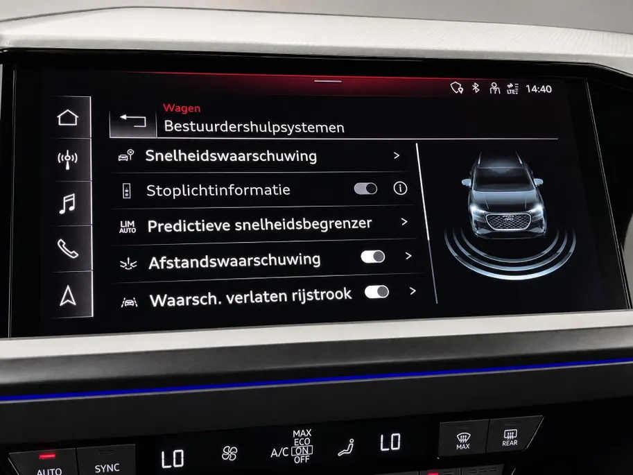 Audi Q4 e-tron 40 82 kWh 150kW/204PK · Leder · Stoelverwarming · Parkeersensoren · Garantie t/m 30-03-2026 of 90000km.