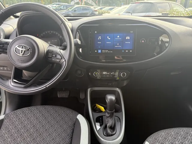 Toyota Aygo X 1.0 VVT-i S-CVT Pulse Bi-tone | Parkeersensoren V+A |