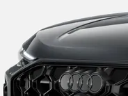 Audi Q5 2.0 TFSI e-hybrid quattro S edition 299 PK · Glazen panoramadak · Tech plus · Trekhaak elek. wegklapbaar