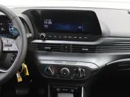 Hyundai i20 1.0 T-GDI Comfort Smart | Camera | 16' LM | Cruise | Navi | Apple Carplay/Android Auto | Dodehoek detectie | Airco | Automaat |