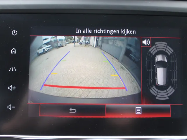Renault Kadjar 1.3 TCe 160 PK Intens | Automaat | Stoelverwarming voor | Camera achter | uitschuifbare voorstoelen |