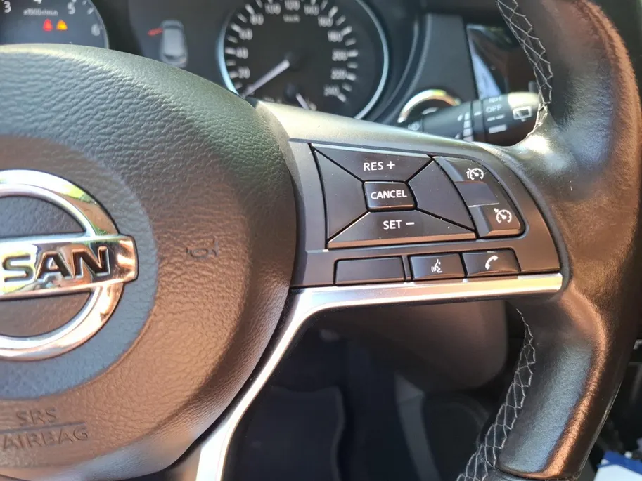 Nissan QASHQAI 1.3 DIG-T Premium Edition | DEALLER ONDERHOUDEN | CAMERA | NAVI | PANO-DAK | CRUISE | CLIMATE | LEER | PDC |
