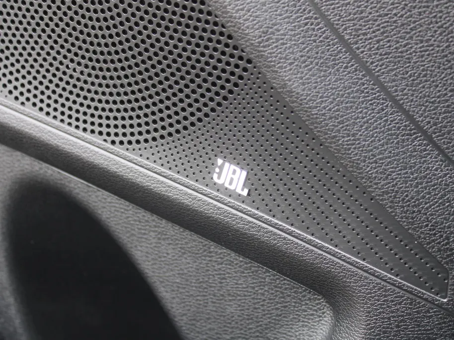 Kia Ceed 1.0 T-GDi Design Edition | Stuur-/stoelverwarming | Cruise | Camera | 16' LM | Dodehoekdetectie | JBL audio | LED |