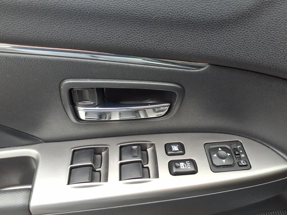 Mitsubishi ASX 2.0 Intense Automaat | Navigatie | Trekhaak | Airco/Ecc | stoelverwaring | ! jaar Garantie