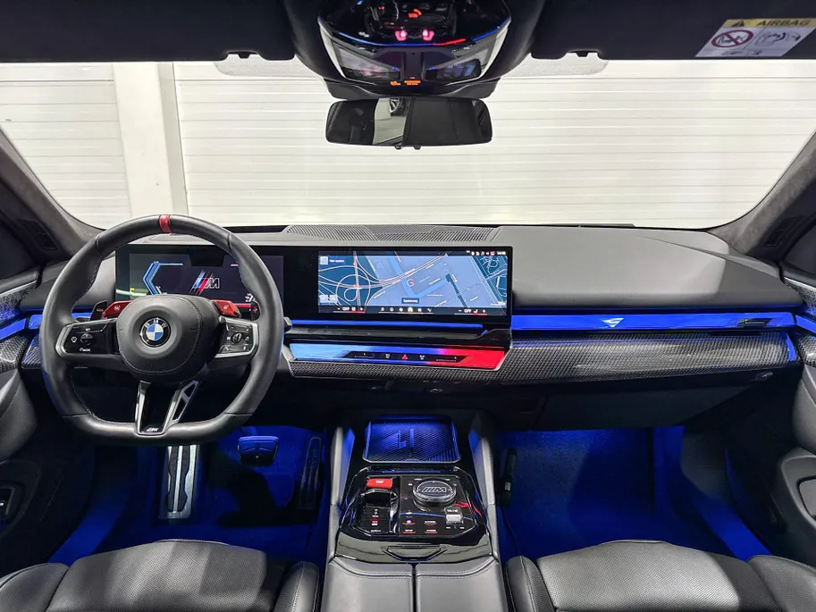 BMW M5 Sedan M5