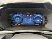 Ford Transit Connect Ford Tourneo Connect PHEV L2 Titanium 7p. | Uit Voorraad Leverbaar | Geel Kenteken | Automaat | Trekhaak | AGR Gecertificeerde Voorstoelen | Achteruitrijcamera | Winter Pakket | Adaptieve Cruise Control