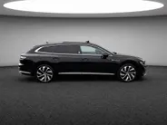 Volkswagen Arteon Shooting Brake 1.4 TSI PHEV 218PK R-Line Business DSG · Panoramadak · Trekhaak · Camera · Stoel, Stuur & achterbank verwarmd · Apple/Android Car Play · Garantie t/m 11-08-2027 of 100.000km