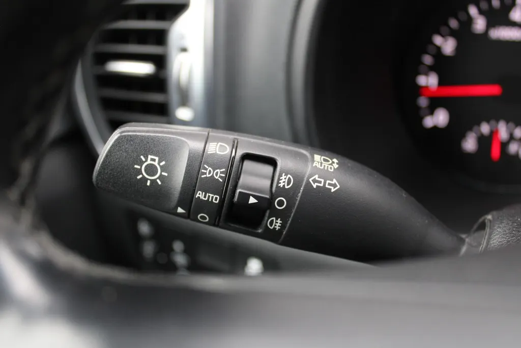 Kia Sportage 1.6 GDI First Edition | 17' LM | Navi | Airco | Cruise | Camera | PDC | Trekhaak |