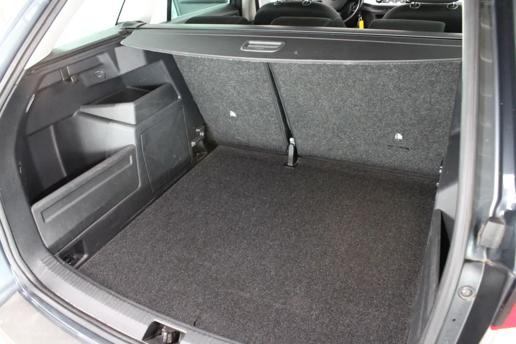 Škoda Fabia Combi 1.0 TSI Drive / Navigatie / Parkeersensoren /