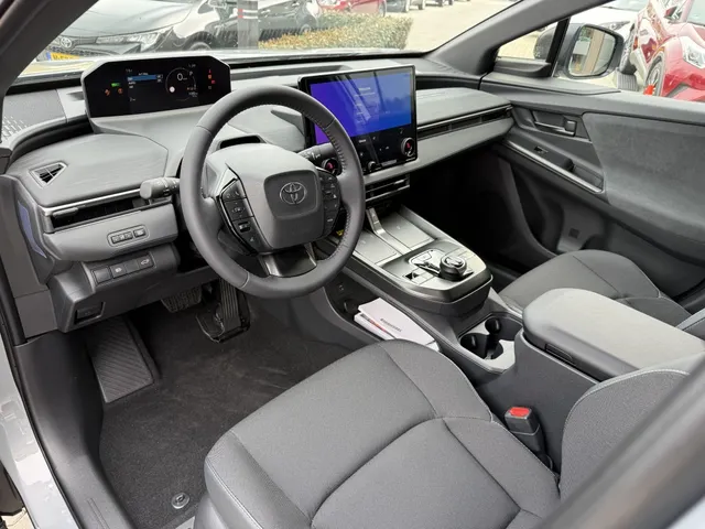 Toyota C-HR+ First Edition 77 kWh | Direct leverbaar