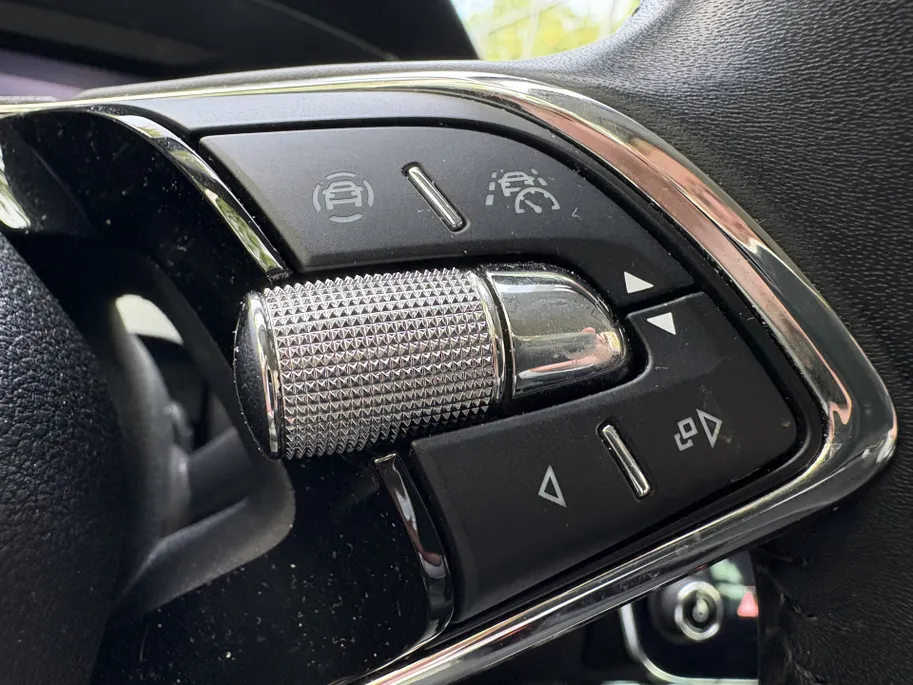 Škoda Superb Combi 1.5 TSI ACT Business Edition AUTOMAAT | Navigatie | Apple Carplay/Android Auto | Cruise / Sensoren
