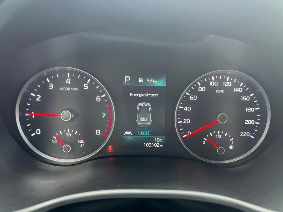Kia Stonic 1.0 T-GDi MHEV DynamicLine | Automaat | Apple CarPlay & Android Auto | Trekhaak | Parkeercamera