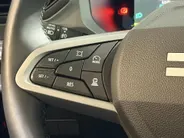 Dacia Bigster 155PK Hybrid Extreme Automaat | 1e eigenaar | 360 Camera | Stoelverwarming | Adaptive Cruise Control | Schuif/Kantel Dak | Climate Control | Apple CarPlay/Android Auto | Digital Cockpit |