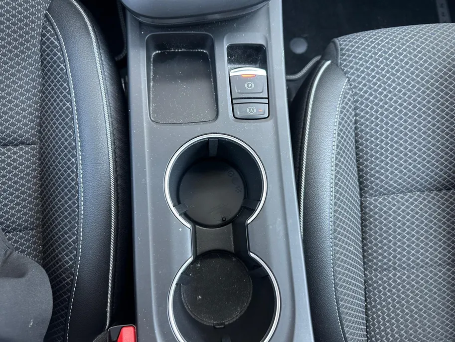 Renault Arkana 1.6 E-Tech hybrid 145 techno | Automaat | Camera | Parkeersensoren | Apple Carplay & Android Auto | Navigatie | All Season Banden | 12 Maanden BOVAG Garantie