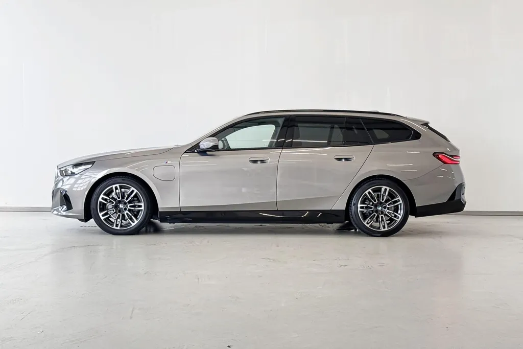 BMW 5 Serie Touring 530e M Sport Edition