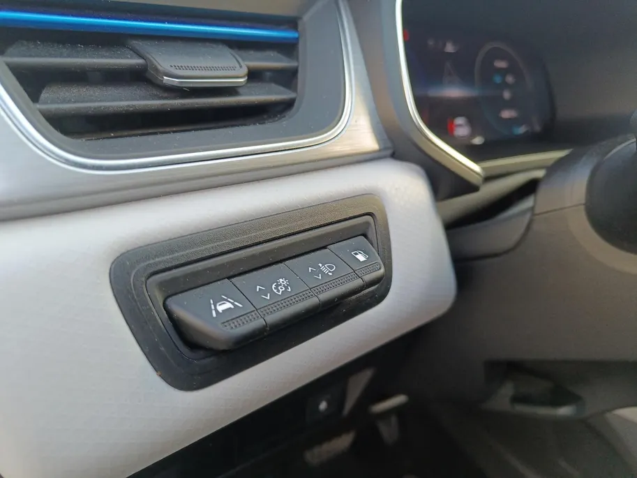 Renault Captur 1.6 E-Tech Plug-in Hybrid 160 Edition One | Navigatie | Parkeercamera | Two-tone kleur |
