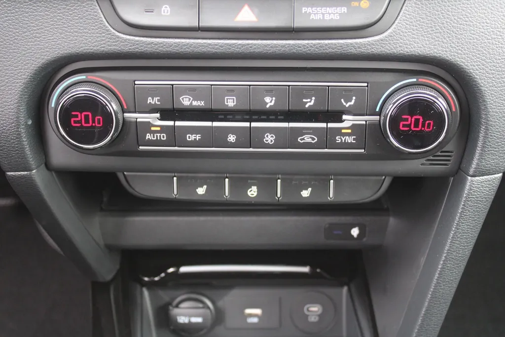 Kia ProCeed 1.5 T-GDi GT-Line | Keyless | Dodehoek detectie | Navi | Camera |