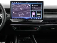 Volkswagen ID.7 Pro Business 286pk 77 kWh · SOH 97,2% · 360 Camera · Head-Up · Alarm · Elek. Trekhaak · Keyless · Elek. Voorstoelen · 20'' Inch · Gratis onderhoud & APK t/m 30-01-2030 · EXTRA INRUILKORTING ·