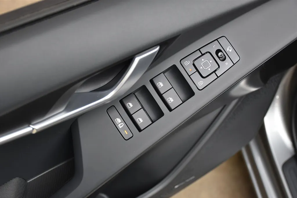 Kia e-Niro 1.6 GDi Hybrid 138pk DCT6 DynamicLine