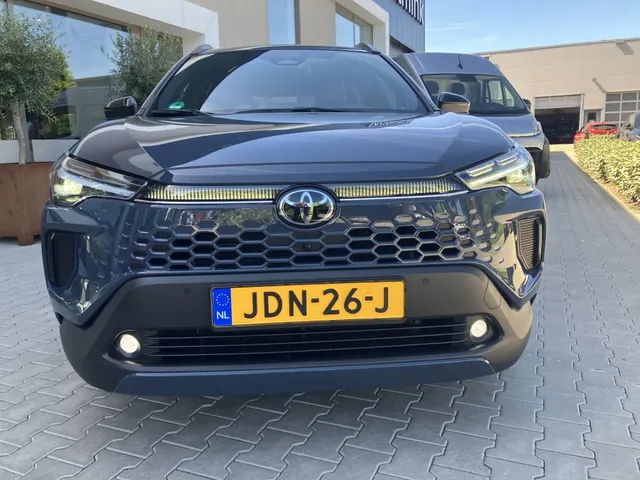 Toyota Corolla Cross Hybrid 180 Executive | NIEUW MODEL!
