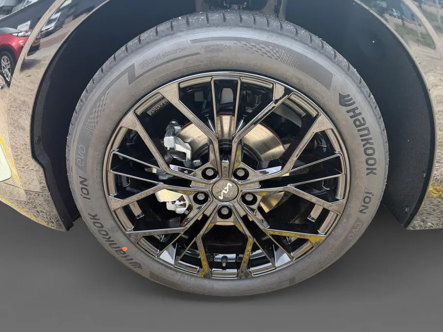 Kia EV3 GT-PlusLine 81.4 kWh Full options | Blackpack | 360 Camera | Head-up display | Demonstratie auto
