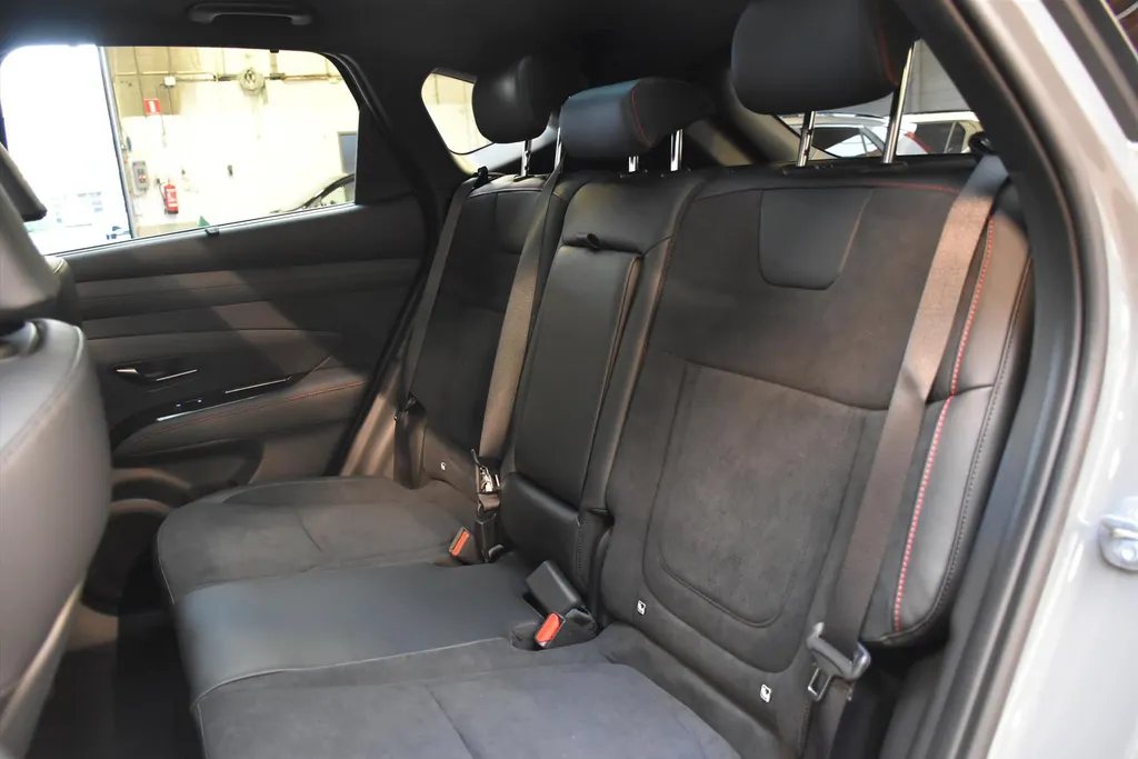 Hyundai Tucson 1.6 T-GDi HEV 238pk 2WD Aut N Line Sky