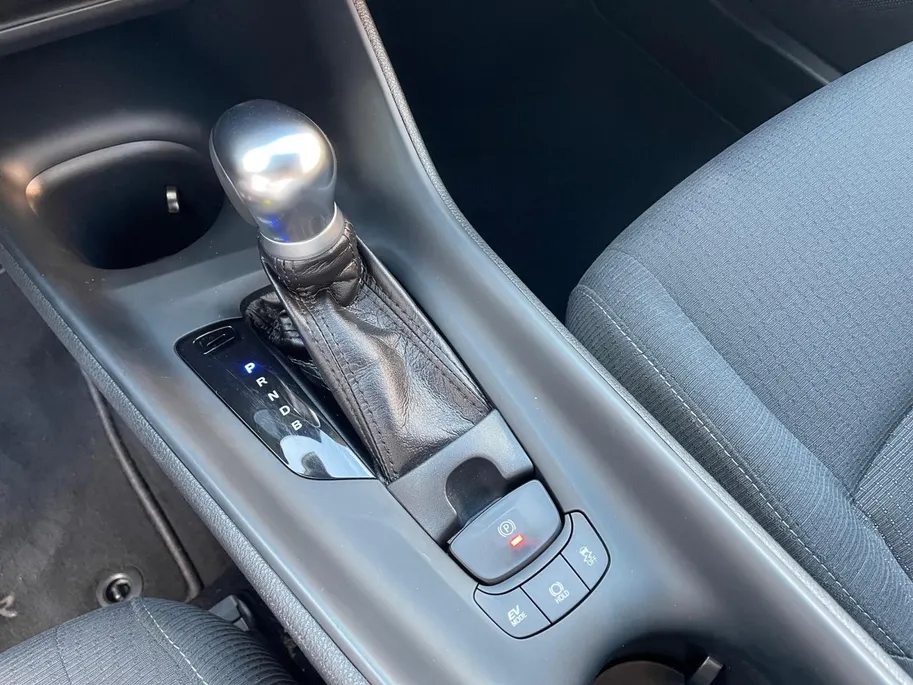Toyota C-HR 1.8 Hybrid Energy | Navigatie| Adaptieve cruise control| Achteruitrijcamera| Climate control| All season banden|