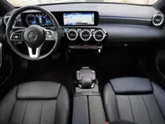 Mercedes-Benz A-Klasse 250 e Business Solution Luxury Limited l Panoramadak l Stoelverwarming l Ambiente lichtpakket