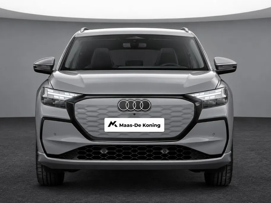 Audi Q4 Q4 Advanced edition performance 286 PK · Trekhaak elek. wegklapbaar · Privacy glas