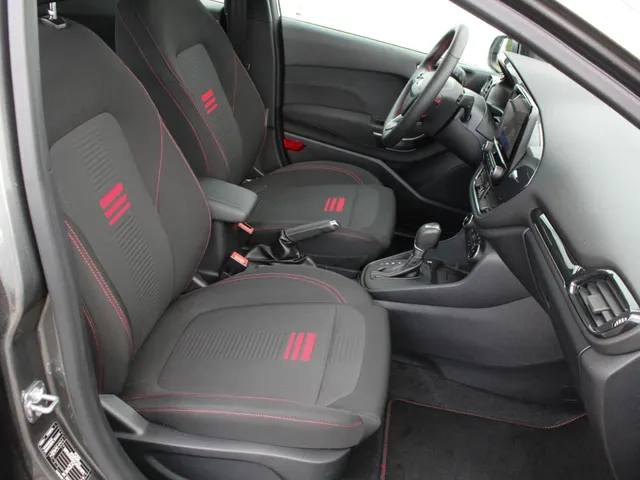 Ford Fiesta 1.0 EcoBoost Hybrid ST-Line Automaat | Navi | Cruise | Clima | Park sens | All Season