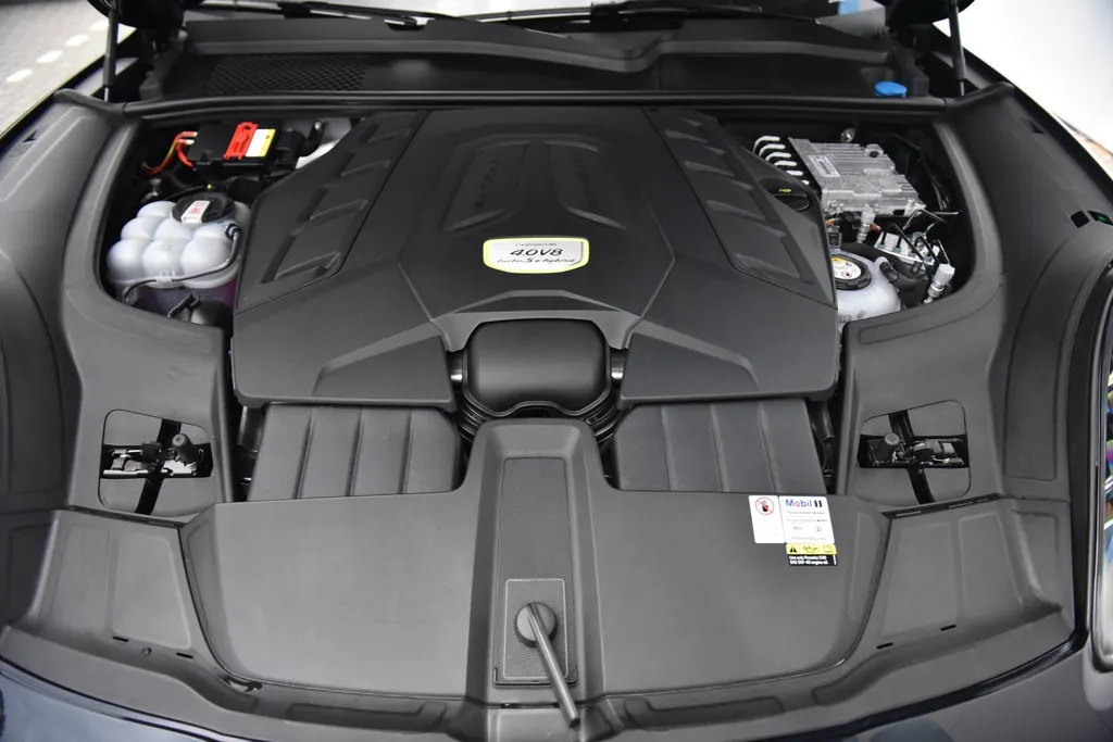 Porsche Cayenne 4.0 Turbo S E-Hybrid