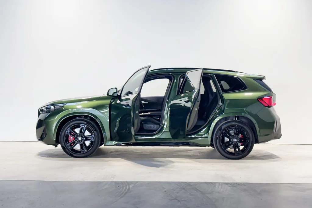 BMW iX1 eDrive20 M Sport Edition Premium Pack