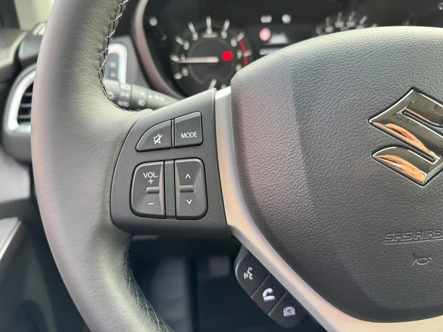 Suzuki S-Cross 1.4 Boosterjet Style Smart Hybrid | Android Auto Apple Carplay | Adaptive Cruise Control | 9-inch touchscreen | Suzuki Connect