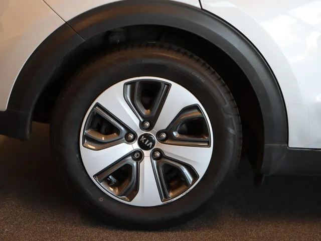 Kia Niro 1.6 GDi Hybrid First Edition