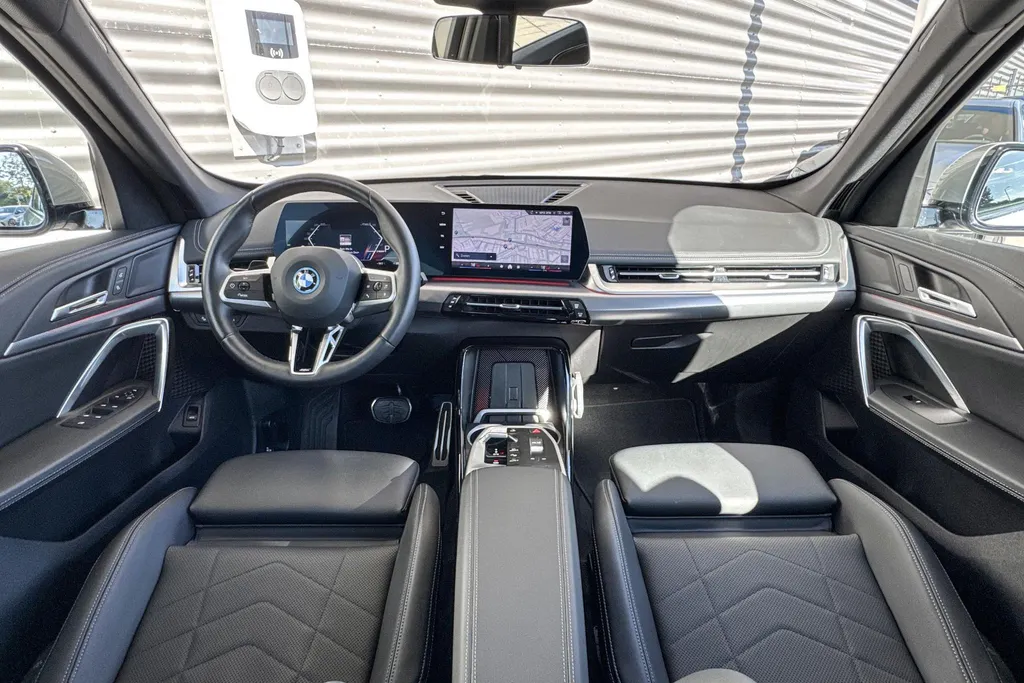 BMW iX1 eDrive20 67 kWh M Sport Edition