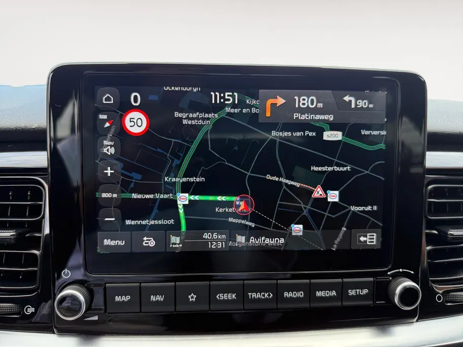 Kia Stonic 1.0 T-GDi MHEV DynamicPlusLine Dealer onderhouden | Navi | Climate control | Keyless entry | Fabrieksgarantie t/m 25-2-2028  +3x 1 jaar* | NAP