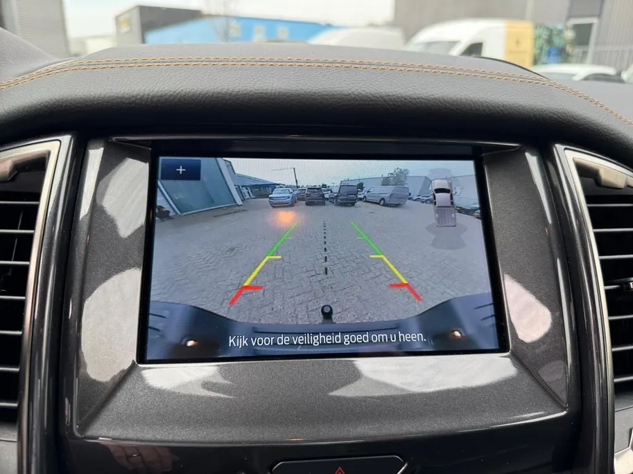 Ford Ranger 2.0 EcoBlue Wildtrak Supercab | NL auto | Dealer onderhouden | 213 pk | Trekhaak | Automaat | Rollertop | Stoelverwarming | Achteruitrijcamera | Parkeersensoren voor en achter | Adapt. cruise control | Apple carplay & Android auto | Bovag garantie |