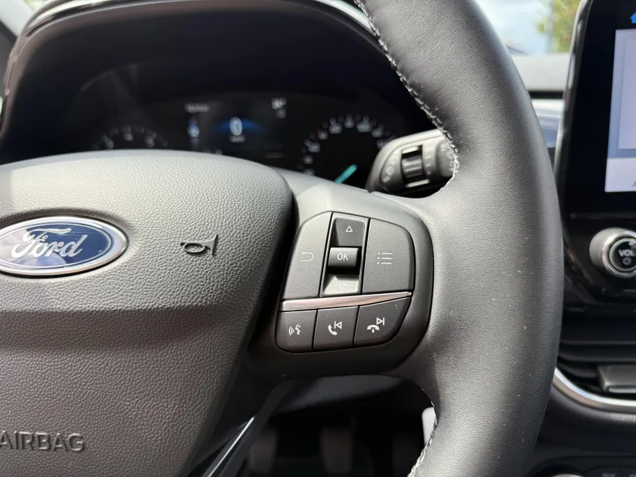 Ford Fiesta 1.0 EcoBoost Hybrid Titanium Apple Carplay/ Android Auto - Winter Pack -Climate Control