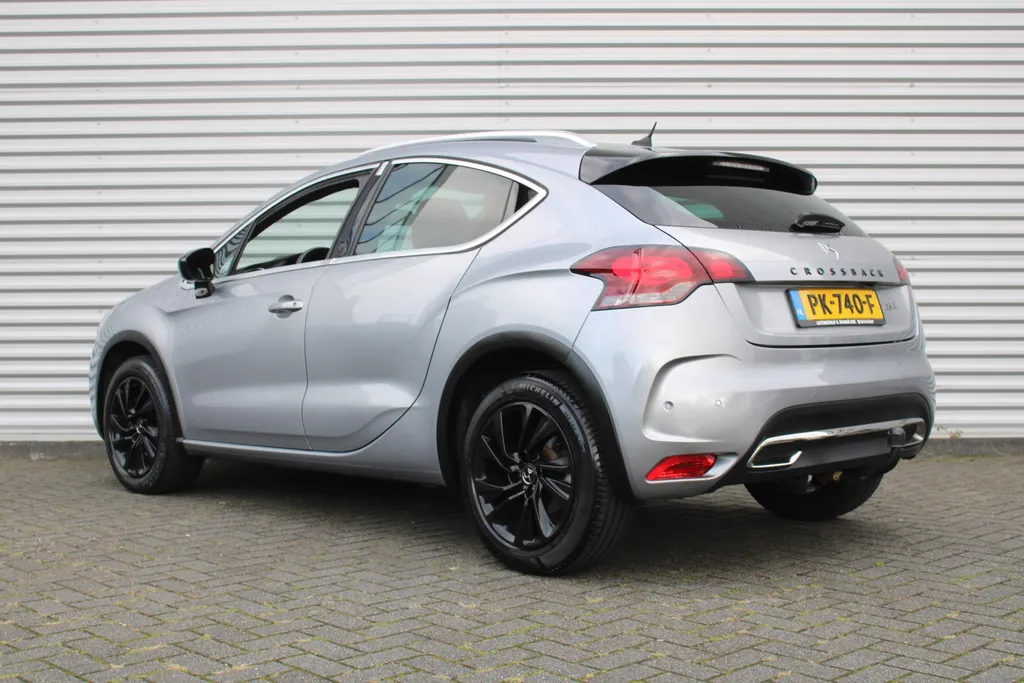 DS DS 4 Crossback 1.6 THP Chic | 17' LM | Trekhaak | PDC | Camera | Cruise |