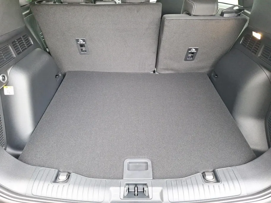 Ford Kuga 2.5 PHEV Titanium | Te bestellen | Actiekorting tot €6000,- | Private Lease vanaf €594,- P/M | 2100 KG Trekgewicht |
