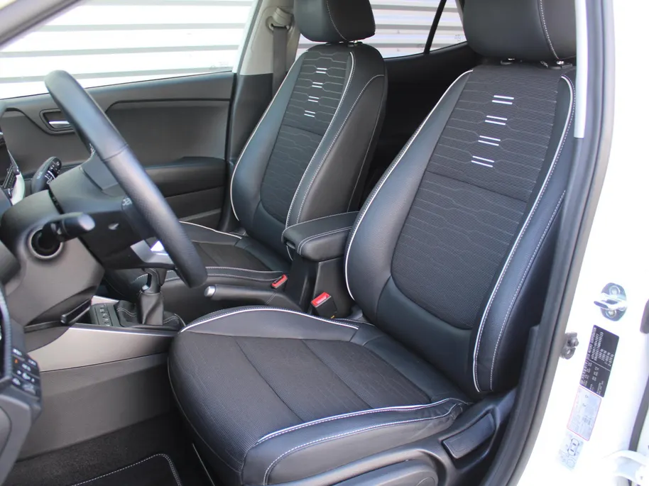Kia Stonic 1.0 T-GDi MHEV GT-Line | Trekhaak | Stuur-/stoelverwarming | Camera | Clima | Cruise | 17" LM | Navi | Apple Carplay/Android Auto |