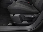 Volkswagen T-Roc 1.0 TSI 110pk Life Business · Apple/Android Car Play · Navigatie · P-Sensoren · Stoelverwarming · Virtual Cockpit · Garantie t/m 04-01-2028 of 100.000km