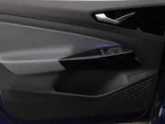 Volkswagen ID.4 Pro Business Advantage 77 kWh 204pk · SOH 95,8% · Inklap. Trekhaak · Warmtepomp · Stuur- & Stoelverwarming · 20'Velgen · ACC · Apple/Android Car Play ·