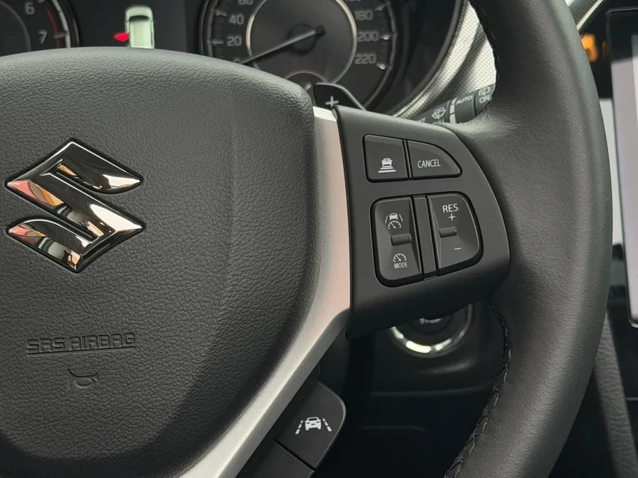Suzuki Vitara 1.5 Hybrid Style 116PK AUTOMAAT SUNROOF! | Navigatie | Apple Carplay & Android Auto | Adaptive Cruise Control | Climate Control | Achteruitrijcamera | Parkeersensoren voor & achter | Stoelverwarming |